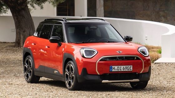 सभी नए सभी इलेक्ट्रिक MINI Aceman SE 54.2kwh बैटरी के साथ एक शक्तिशाली 215hp & 330N.m मोटर 7.1s 0-100km / h का त्वरण
