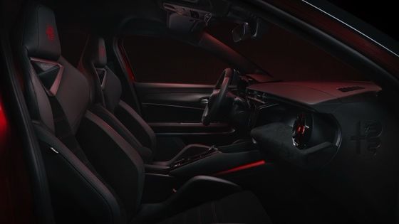 पहली ईवी कॉम्पैक्ट कार अल्फा रोमियो जूनियर इलेक्ट्रिक 54.8kwh बैटरी के साथ और एक अधिकतम शक्ति के साथ 158kW, तक 345 मील रेंज