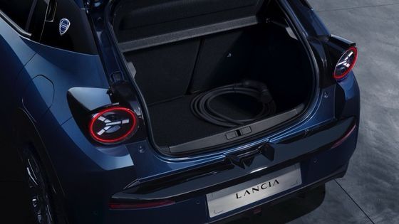 154 अश्वशक्ति और 260 एन.एम. के लिए फ्रंट माउंट मोटर के साथ लिमिटेड पहली इलेक्ट्रिक कार लैंसिया Ypsilon