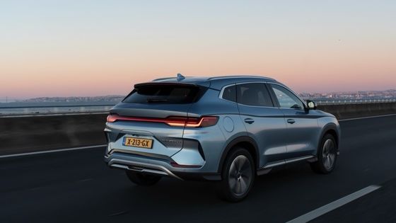 FWD 1.5L इंजन BYD SEAL U DM-i PHEV इलेक्ट्रिक कार इलेक्ट्रिक मोटर के साथ 18.3kwh बैटरी अधिकतम शक्ति 214bhp