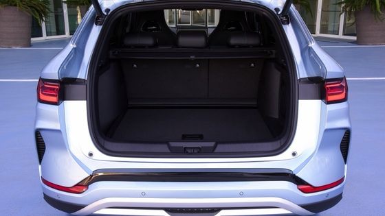 FWD 1.5L इंजन BYD SEAL U DM-i PHEV इलेक्ट्रिक कार इलेक्ट्रिक मोटर के साथ 18.3kwh बैटरी अधिकतम शक्ति 214bhp