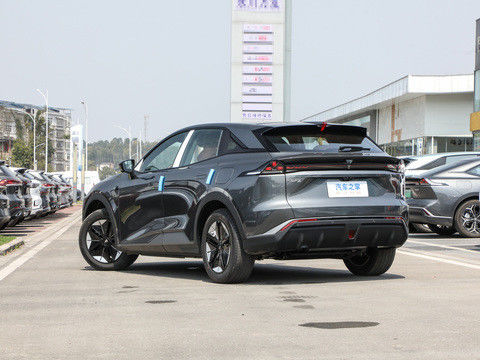 नवीनतम HUAWEI सिस्टम डीपॉल S07 2024 EREV 121 किमी CLTC0.5h के साथ फास्ट चार्जिंग समय 175kW अधिकतम शक्ति 320N.m टॉर्क