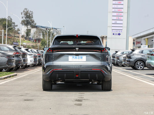 नवीनतम HUAWEI सिस्टम डीपॉल S07 2024 EREV 121 किमी CLTC0.5h के साथ फास्ट चार्जिंग समय 175kW अधिकतम शक्ति 320N.m टॉर्क