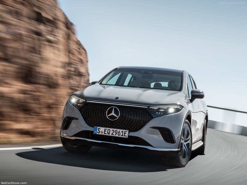 सबसे गर्म नई ऊर्जा मर्सिडीज-बेंज 2023 ईक्यूएस 5 सीट एसयूवी 813KM थोक मर्सिडीज ईवी इलेक्ट्रिक कै